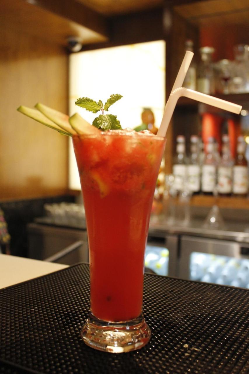 斯瓦特豪华酒店 德里 外观 照片